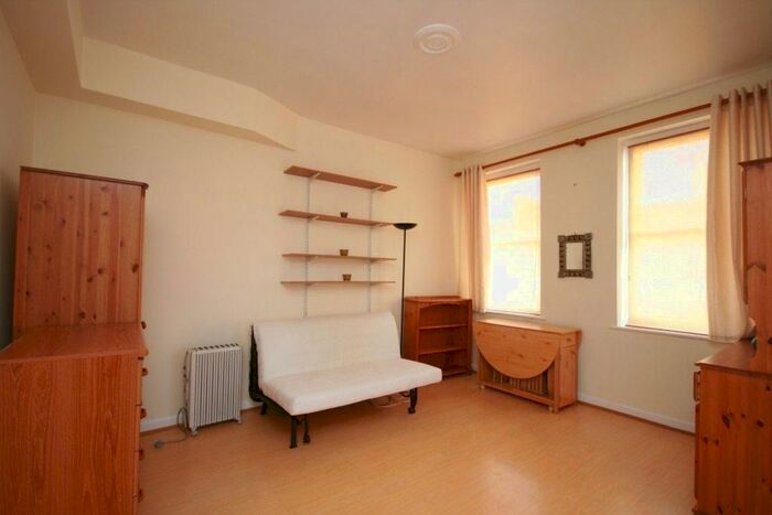 Studio To Rent In Comeragh Road, London, W14