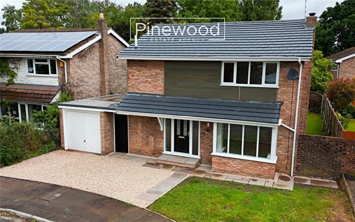 3 Bedroom Detached House For Sale In St Peters Park, Northop, CH7