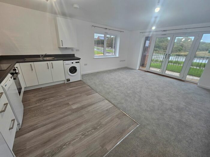 2 Bedroom Flat To Rent In Bevan Road, Leicester, LE4