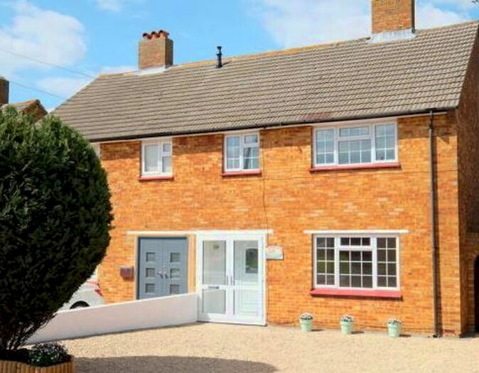 3 Bedroom Semi-Detached House To Rent In Arundel Drive, Orpington, Kent, BR6