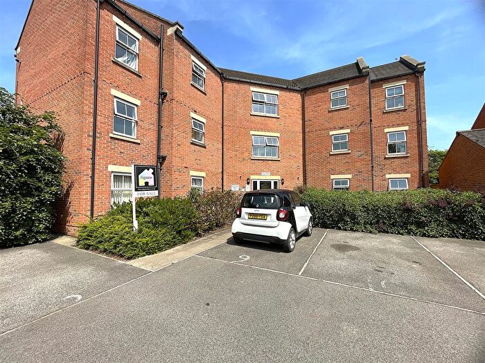 1 Bedroom Flat For Sale In Lilac Lodge, Selby, YO8