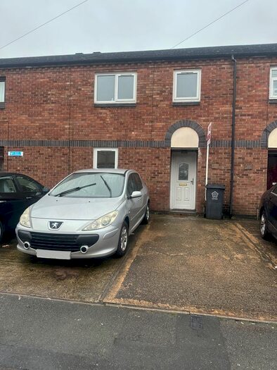 3 Bedroom Terraced House To Rent In Stonebridge Street, Leicester, LE5