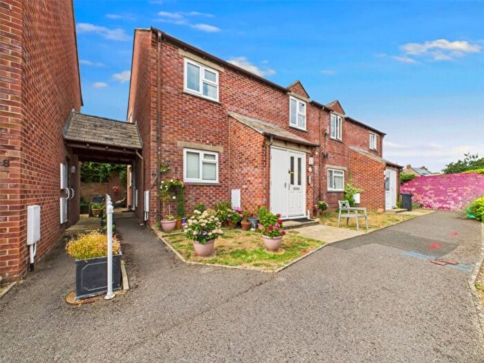 2 Bedroom Flat To Rent In Westwaroad Court, Westward Road, Ebley, Stroud, Gloucestershire, GL5