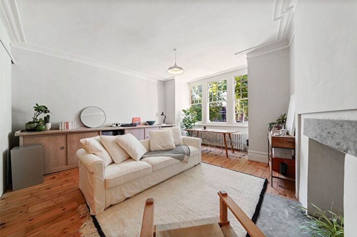 1 Bedroom Flat To Rent In Devonshire Road, Forest Hill, SE23
