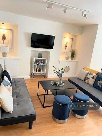 1 Bedroom Flat To Rent In Swindon, Swindon, SN1