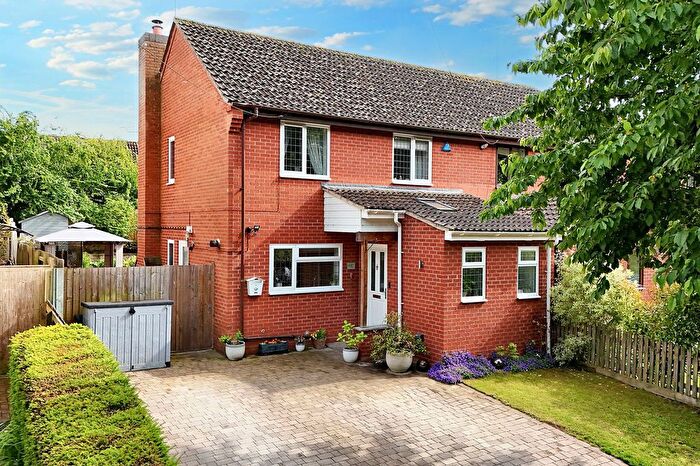 3 Bedroom Semi-Detached House For Sale In Park Road, Cheveley, CB8