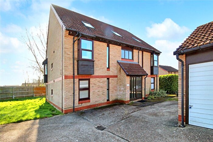 Studio For Sale In Woking, Surrey, GU21