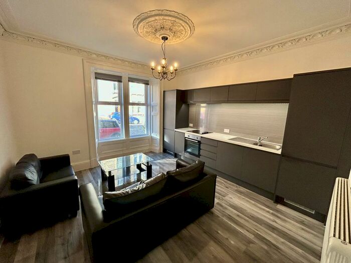2 Bedroom Flat To Rent In Forest Park Road, Dundee, DD1