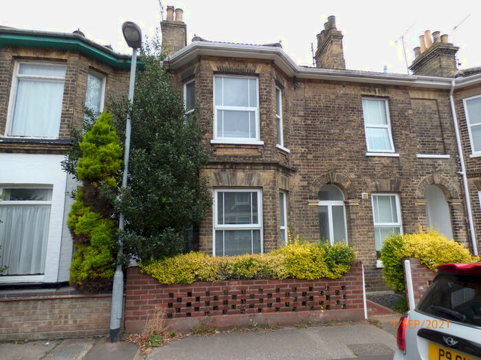 3 Bedroom Terraced House To Rent In Park Road, Lowestoft, Suffolk, NR32