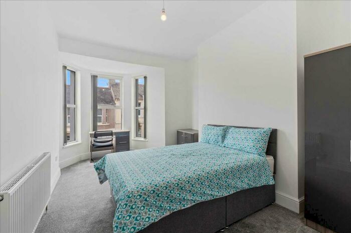 6 Bedroom Terraced House To Rent In Baring Street, Plymouth, PL4