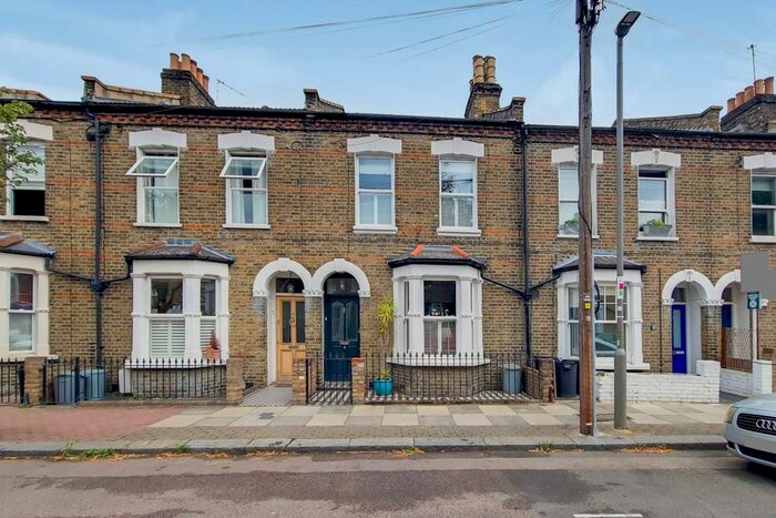 4 Bedroom Terraced House To Rent In Sudlow Road, Wandsworth, London, SW18