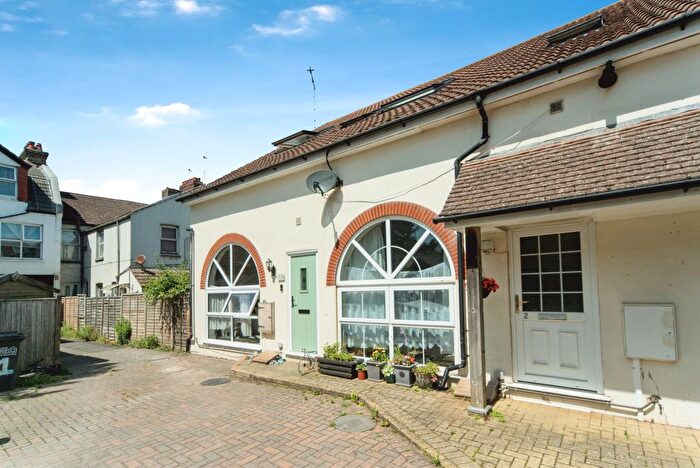 2 Bedroom Mews For Sale In Saxon Mews, Bexhill-On-Sea, TN39