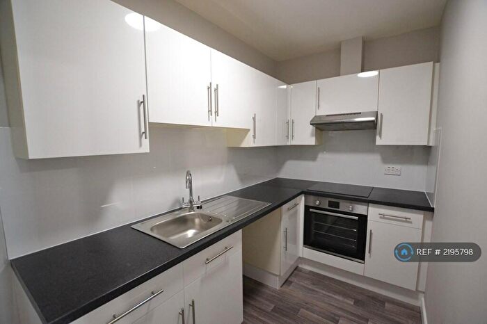 2 Bedroom Flat To Rent In Christchurch Road, Bournemouth, BH7