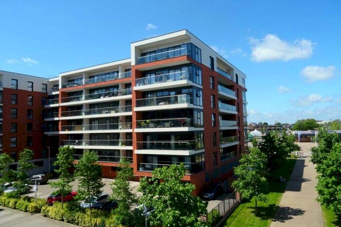 1 Bedroom Flat To Rent In Kingman Way, Newbury, RG14