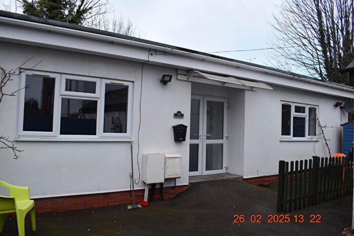 1 Bedroom Bungalow To Rent In Leicester Road, Nuneaton, Warwickshire, CV11