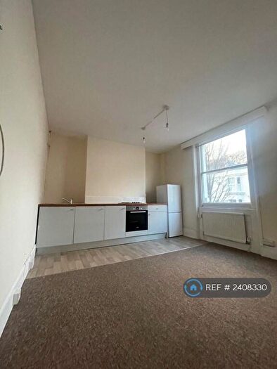 4 Bedroom Maisonette To Rent In Brighton, Brighton, BN1
