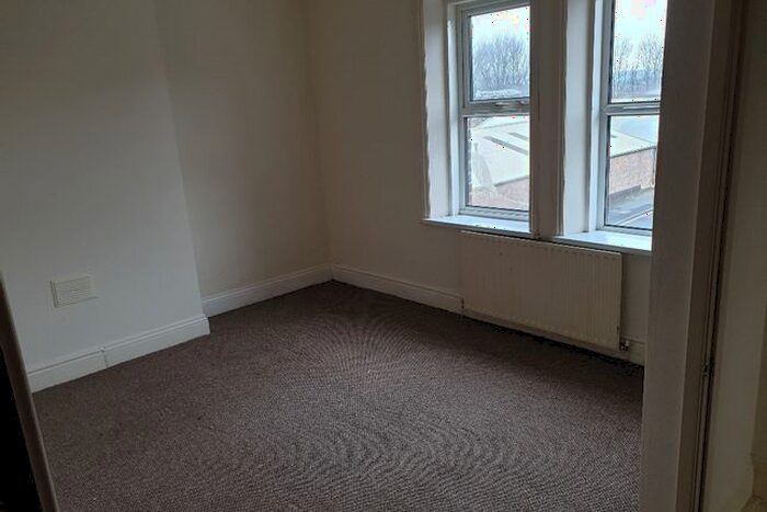 1 Bedroom Flat To Rent In Belmont Street, Oldham, OL1