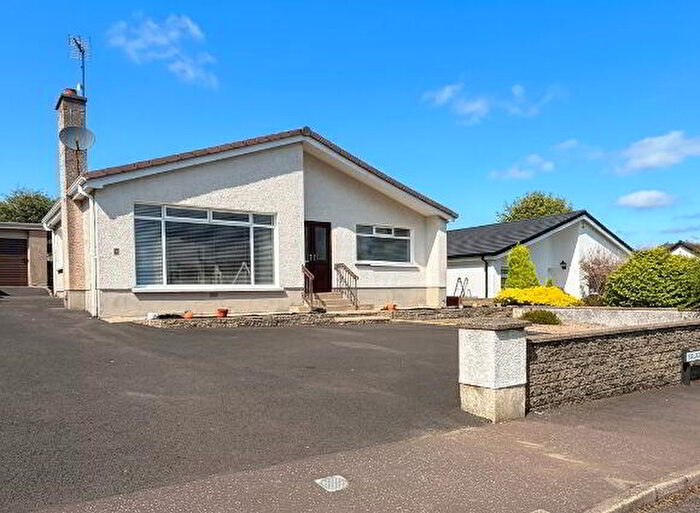3 Bedroom Detached Bungalows For Sale In Ballyloughan Park, Ballymena, BT43