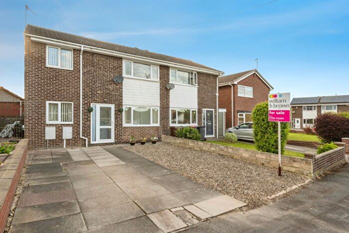 3 Bedroom Semi-Detached House For Sale In Lambcote Way, Maltby, Rotherham, S66