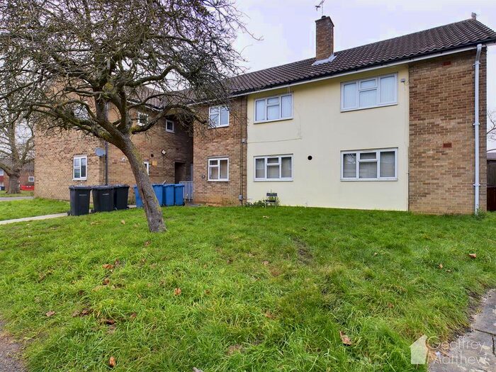 2 Bedroom Flat To Rent In Sharpecroft, Harlow, CM19