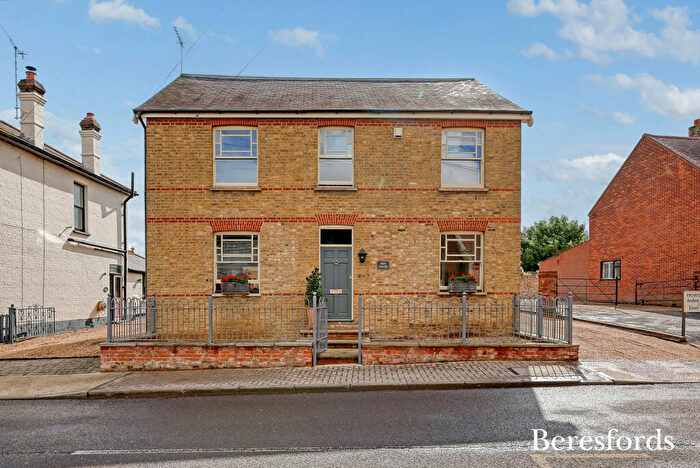 5 Bedroom Detached House For Sale In High Road, Horndon-on-the-Hill, SS17