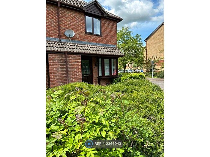 1 Bedroom Semi-Detached House To Rent In Oakview, Wokingham, RG40