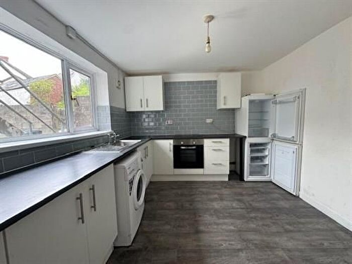 1 Bedroom Flat To Rent In Flat, Bailey Street, Brynmawr, Ebbw Vale, NP23