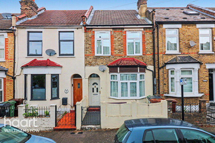 2 Bedroom Terraced House For Sale In Worcester Road, Walthamstow, E17