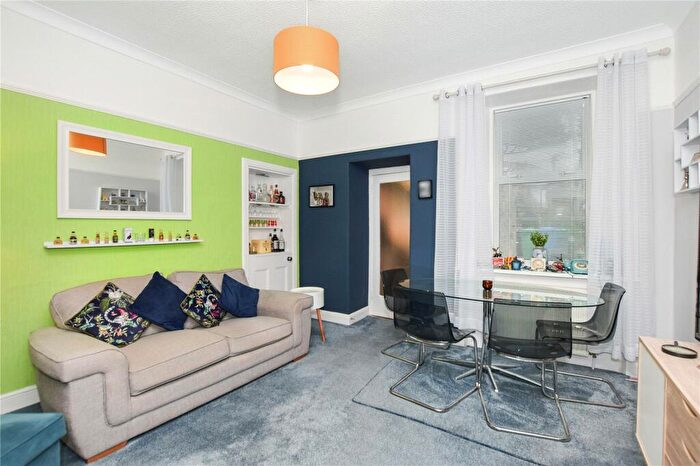 1 Bedroom Flat For Sale In Ava Street, Kirkcaldy, KY1