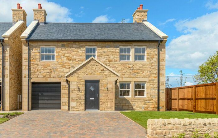 4 Bedroom Detached House For Sale In The Kittiwake, Cove Way, Amble, NE65