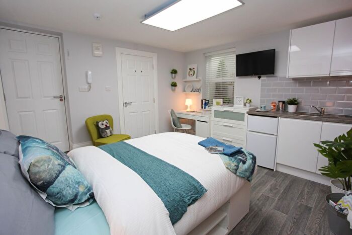 1 Bedroom Studio To Rent In King Street, Luton, Bedfordshire, LU1