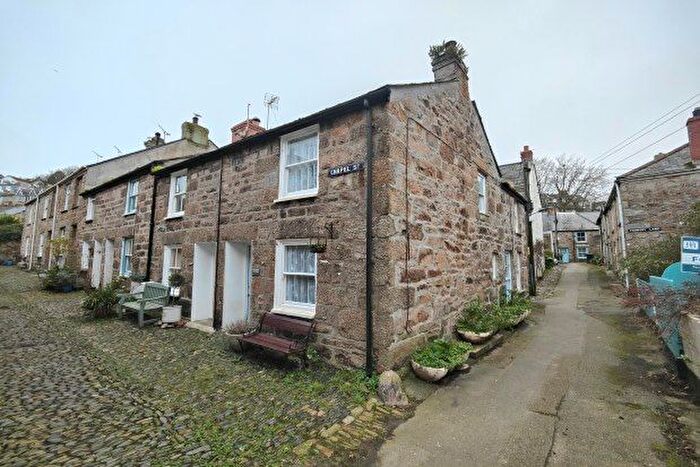2 Bedroom End Of Terrace House To Rent In Chapel Street, Penzance, TR18