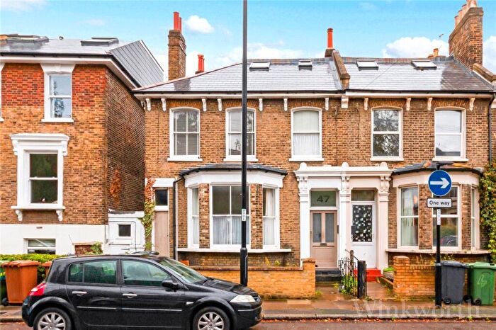 3 Bedroom Apartment To Rent In St. Donatts Road, New Cross, SE14