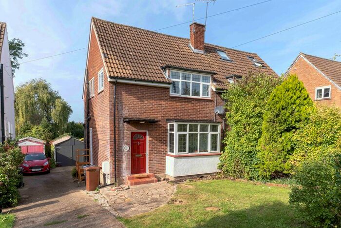 3 Bedroom Semi Detached House To Rent In Heath Row, Bishops Stortford, Herts, CM23