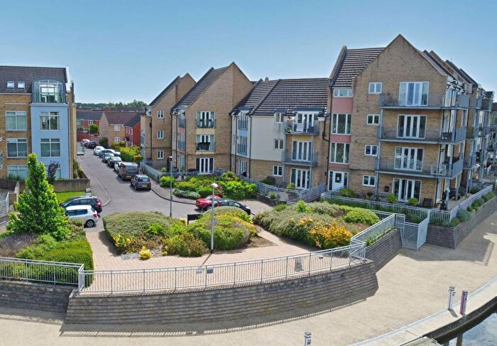2 Bedroom Flat For Sale In Flawn Way, Eynesbury, PE19