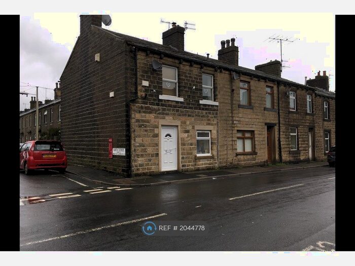 4 Bedroom Terraced House To Rent In Main Streeet, Nr Keighley, BD20