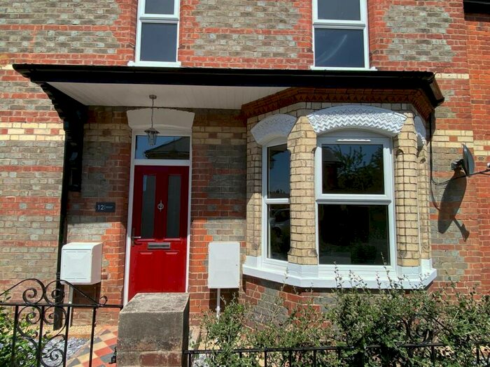 1 Bedroom Apartment To Rent In Beresford Road, Reading, RG30