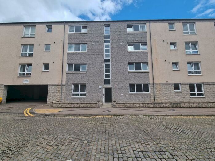 2 Bedroom Flat To Rent In Fraser Road, The City Centre, Aberdeen, AB25