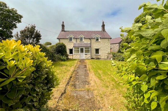 4 Bedroom Detached House For Sale In Caerhun, Bangor, Gwynedd, LL57