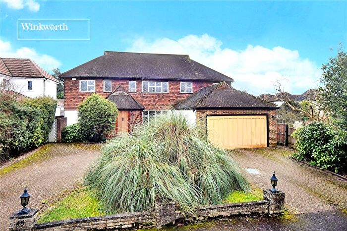 5 Bedroom Detached House For Sale In South Drive, Cheam, Sutton, SM2