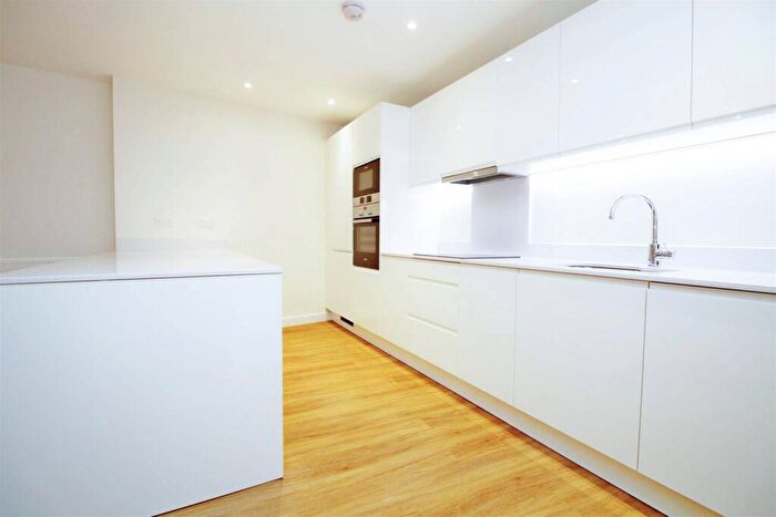 2 Bedroom Flat To Rent In Royal Court, , Stanmore, HA7
