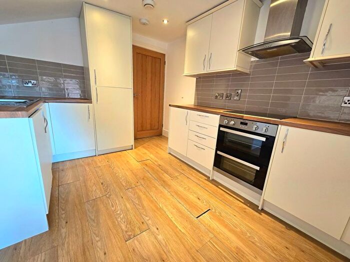1 Bedroom Flat To Rent In Church Court, Little Church Street, Rugby, CV21