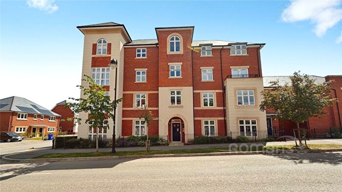 2 Bedroom Flat For Sale In Montgomery Avenue, Wellesley, Aldershot, GU11
