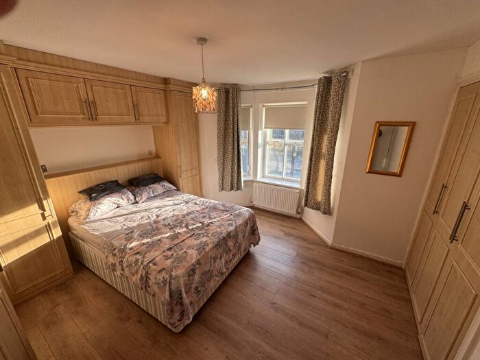 2 Bedroom Apartment To Rent In Sovereign Court, Jesmond, NE2
