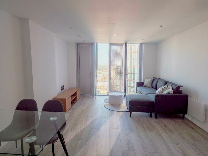 2 Bedroom Apartment To Rent In The Blade :: Manchester, M15
