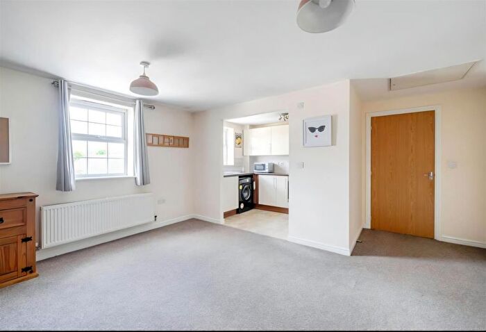 2 Bedroom Flat To Rent In Bowthorpe Drive, Brockworth, Gloucester, GL3