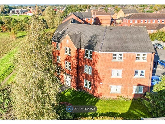 2 Bedroom Flat To Rent In Wildhay Brook, Hilton, Derby, DE65