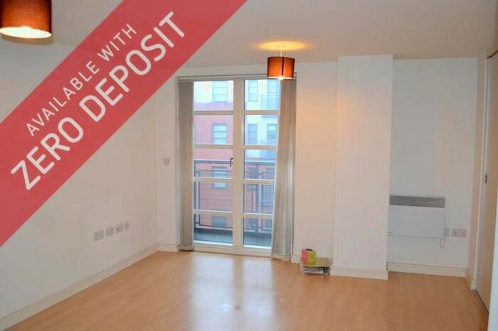 2 Bedroom Flat To Rent In The Quadrangle, Lower Ormond Street, Manchester, M1