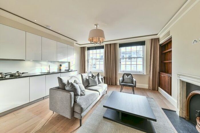 1 Bedroom Flat To Rent In Curzon Street, Mayfair, London, W1J