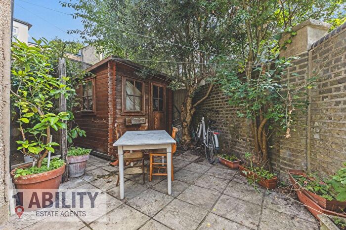 3 Bedroom Flat To Rent In Victor Villas, Chiswick Common Road, W4